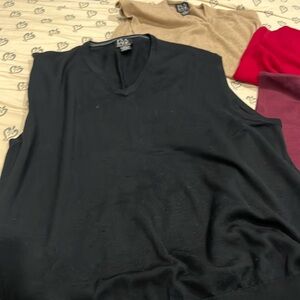 Jos A Bank sweater vests
Buy 2 - get 2 for free
